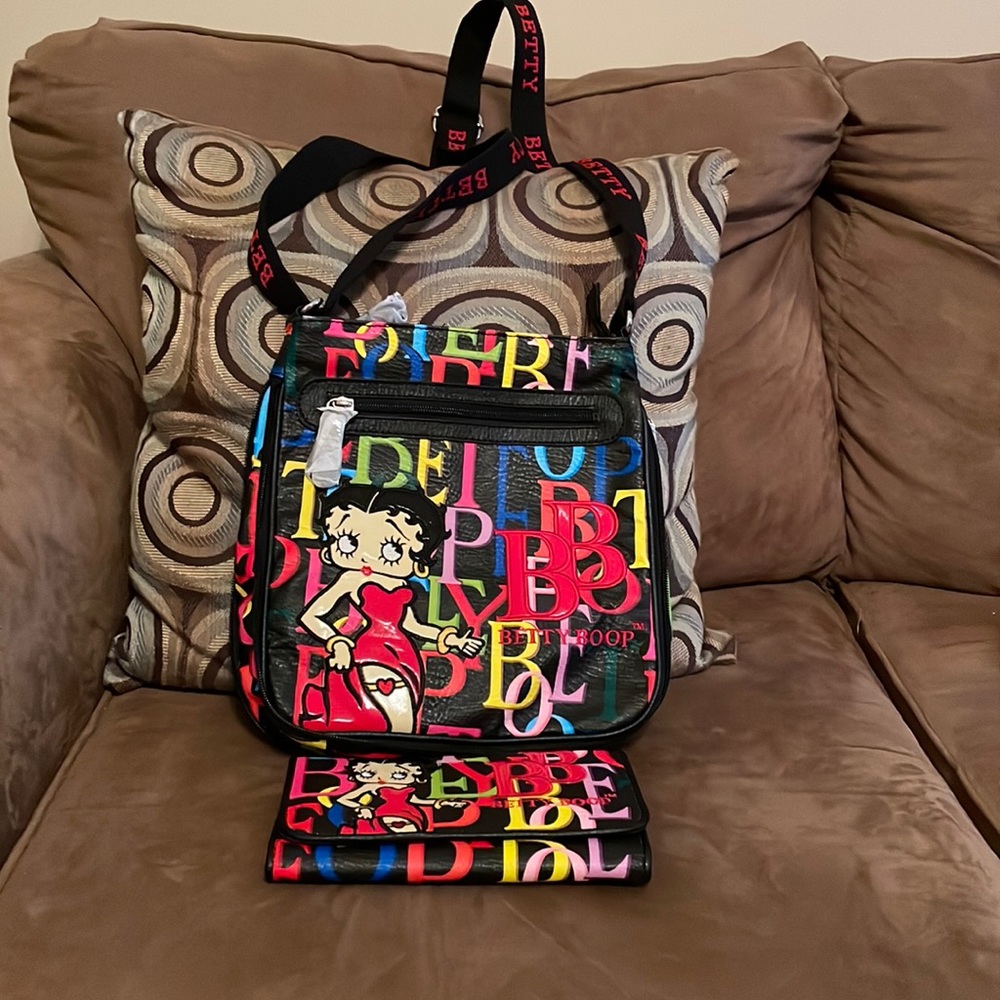 Betty Boop Crossbody